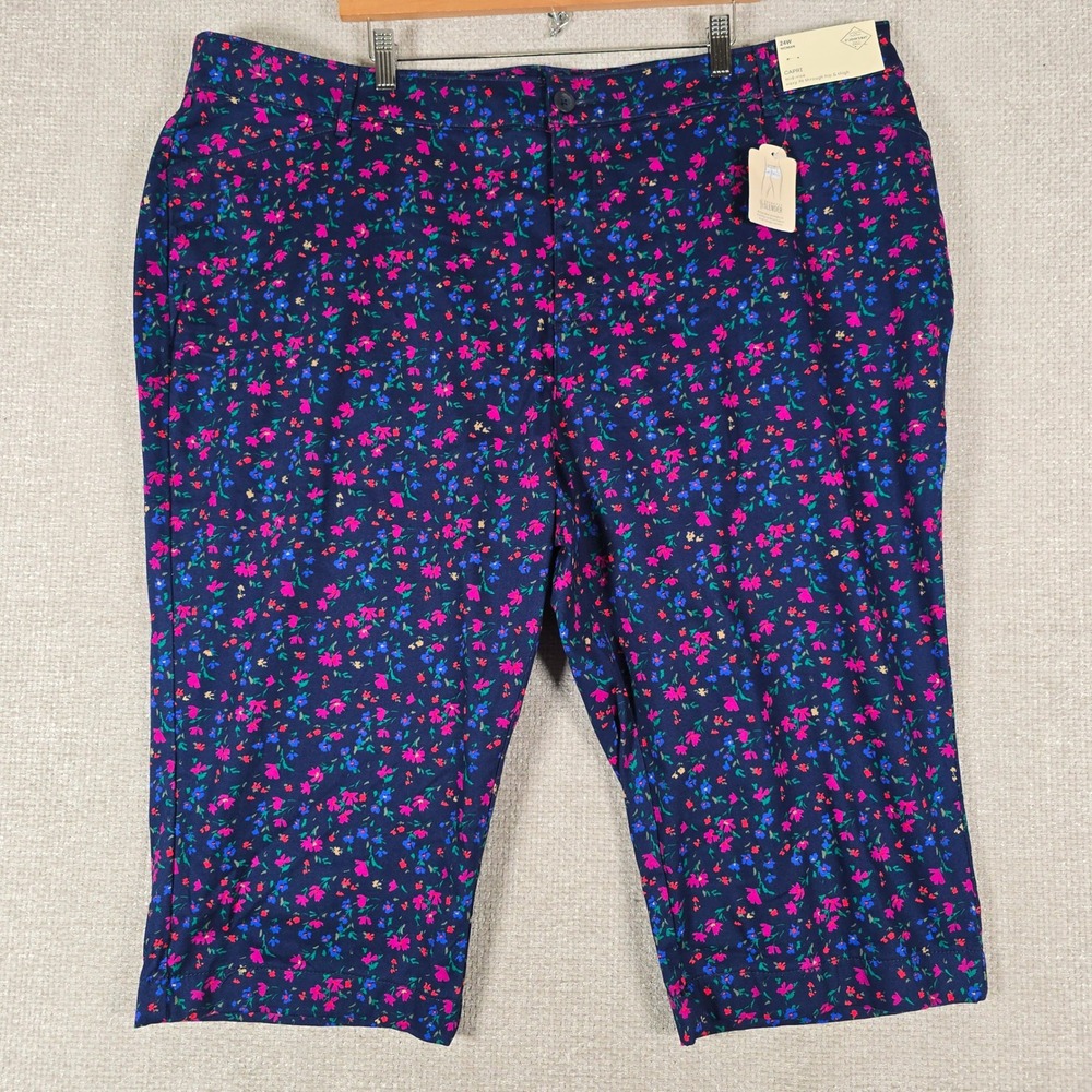St Johns Bay Womens 24W Capri Pants Mae Floral Secretly Slender Mid Rise New